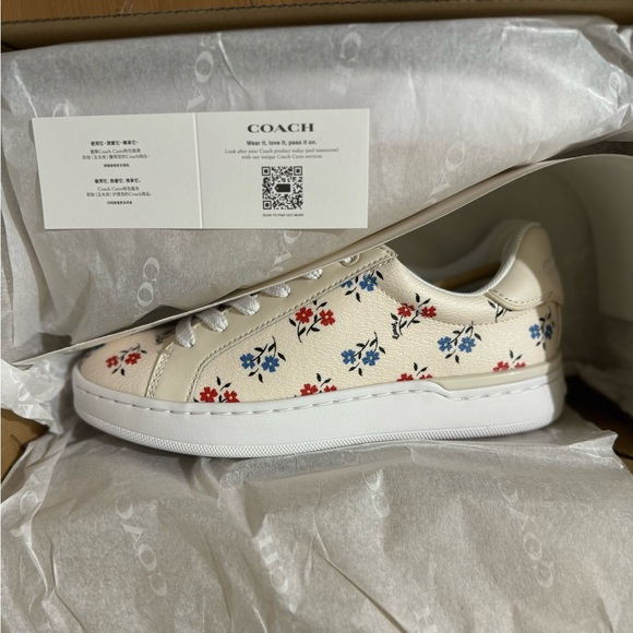 🌸 Coach Clip Low Top Sneaker With Floral Print - Picture 10 of 10